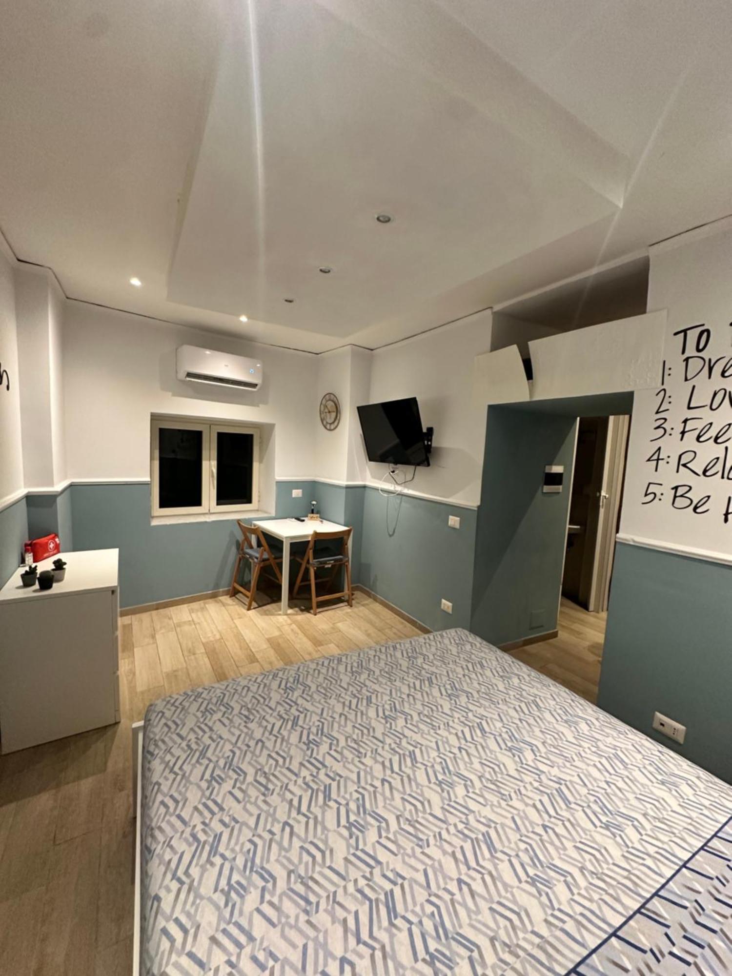 Apartament Pazz House Neapol Zewnętrze zdjęcie